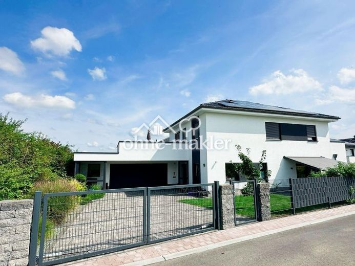 Stadtvilla mit unverbaubaren Blick zum Herkules und Dörnberg – Foto 1