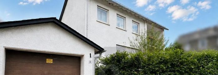 PV-ANLAGE + SOLARTHERMIE  EINZIEHEN & WOHLFÜHLEN