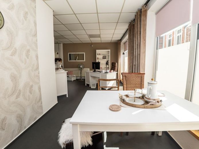 Außergewöhnliche Gewerbeimmobilie mit einzigartigem
Loft-Charakter, historischem Flair und repräsentativer
Innenstadtlage in Stade – Foto 1