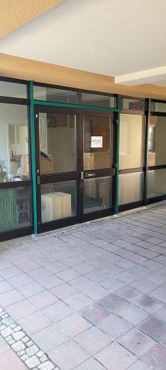 In affitto - Ufficio, studio estetico, ambulatorio - Neustadt a. d. Aisch – Haupteingang