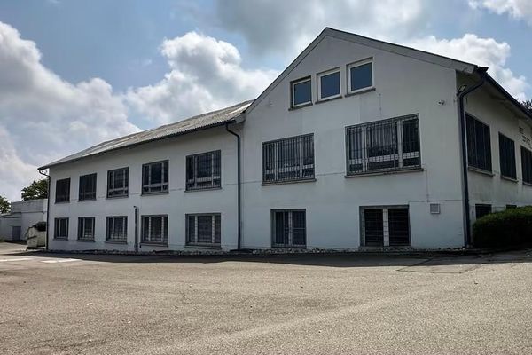 Kiralık ofis/muayenehane ve/veya depo alanı