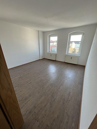 Helle 2-Raumwohnung am Stadtrand von Zwickau mit EBK – Foto 13