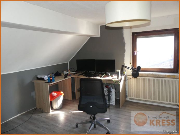 Mach mich fertig! Wohnhaus am Orstrand von Steinau-Neustall m. Garage, kleiner Hoffläche u. Terrasse – Bild 14