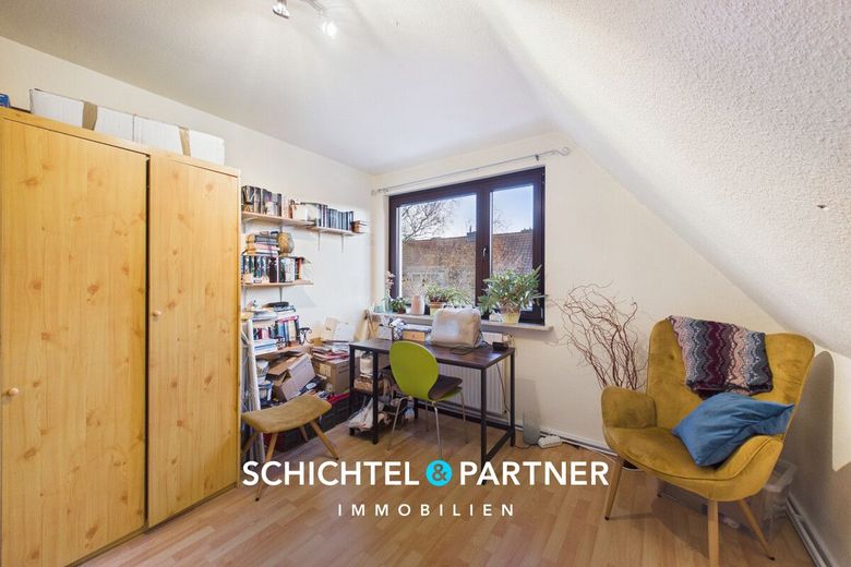 Fähr-Lobbendorf | Anlegerwohnung mit 3 Zimmern und saniertem Gebäude – S&amp;P | Arbeitszimmer