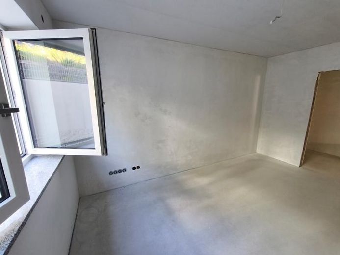 4 Zi. Wohnung (Nr. 3) im EG mit Balkon – Kinderzimmer Bild 3