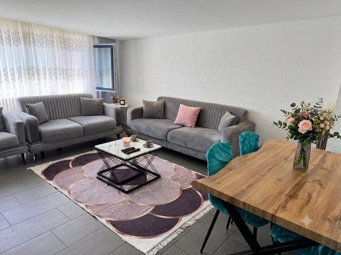 Bright and renovated 2-room apartment in PF-Nordstadt – Foto 1