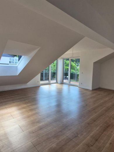 *** Zentrumsnahe, helle, moderne Wohnung zu vermieten *** – Foto 3