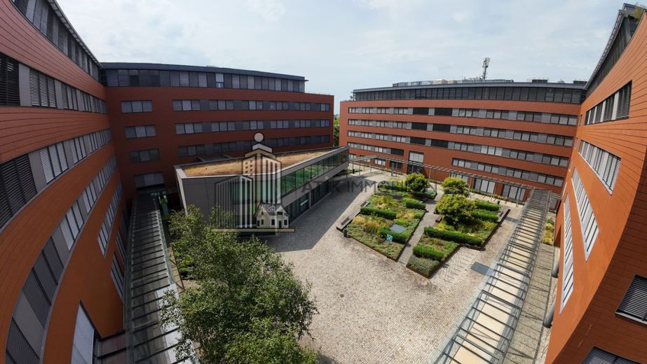ATIK: Ihre Zukunft im MEGARON - repräsentative Büroflächen verkehrsgünstig gelegen - provisionsfrei – Außenansicht