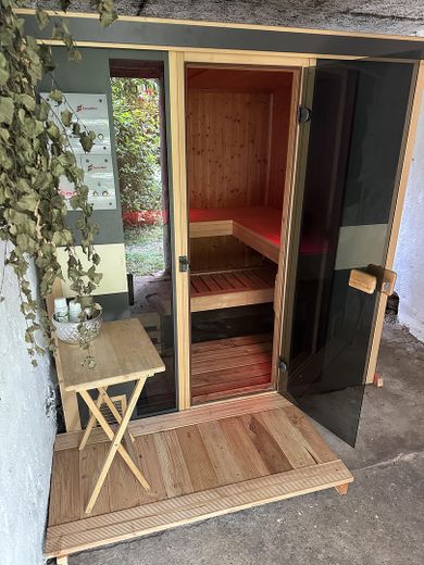 Dream property with house in the Uckermark – right in the biosphere reserve, water and forest – Sauna im alten Stall