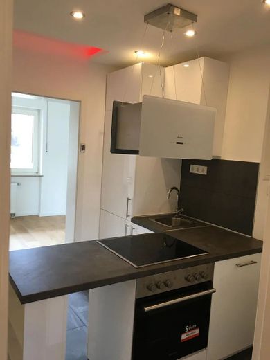 Geräumiges Zimmer in harmonischer WG  / Solothurnerstraße 28 / EG / WE17 / Zi.2 – Küche