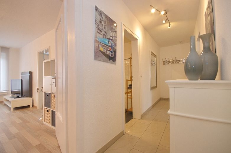 Schicke Stadtwohnung im beliebten Rüttenscheid Nähe Florastraße – 9e8bbf08f290e2f3f06da0da963e4daf440c8dde.jpg