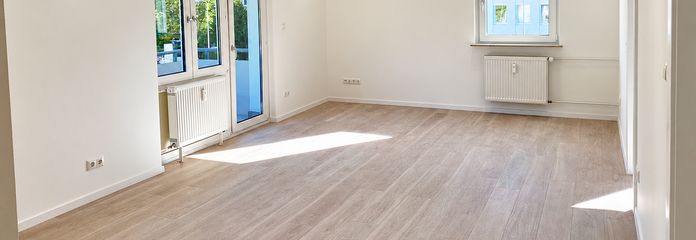 Completely renovated, exclusive 3-room apartment in Wiesbaden – Langenbeckstraße 4 – Heller Wohnbereich