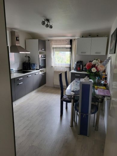 2-Zimmer-Wohnung in Heilbronn, zentrale Lage, 2 Keller – Küche Bild 2