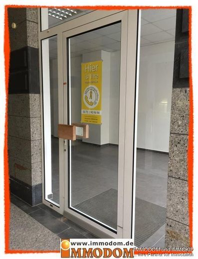 Ladengeschäft in 1A-Lage in unmittelbarer Nähe des Dom St. Marien und des neuen Schocken-Ensembles – Eingang