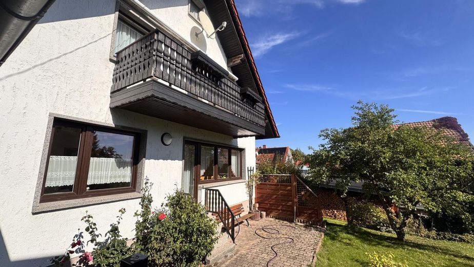 Eigenheim Rückseite Balkon