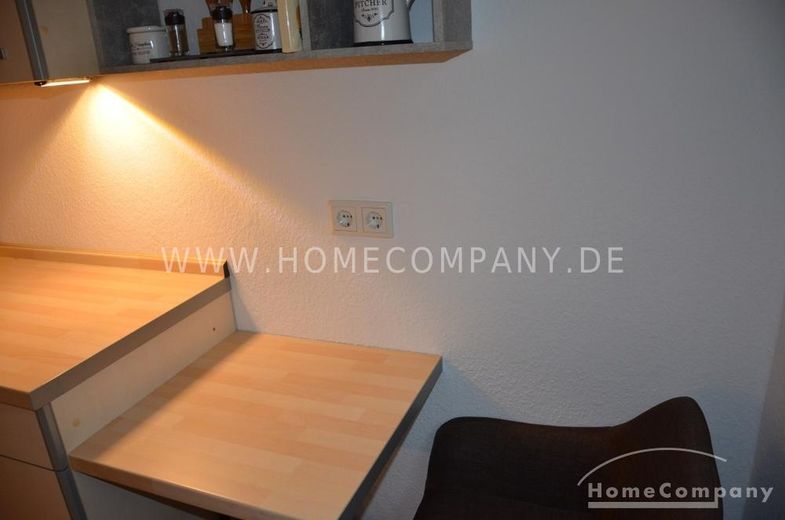 Moderne, schöne 2 Zi.Whg., möbliert, mit Balkon und PKW Stellplatz in ruhiger Lage. – 27f97a4f38453e9dfbff3dadaa133909d313101b.jpg