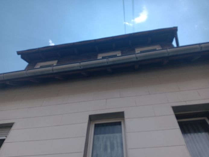 Verkaufe 2 Familien Haus mit Großem Grundstück  im sanierungsbedürftigen Zustand. – Foto 7
