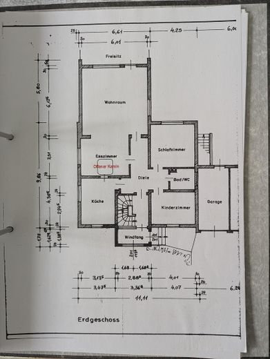 2 yaşam alanı, bahçe ve aile için bolca alan sunan geniş iki ailelik ev – Grundriss Erdgeschoss