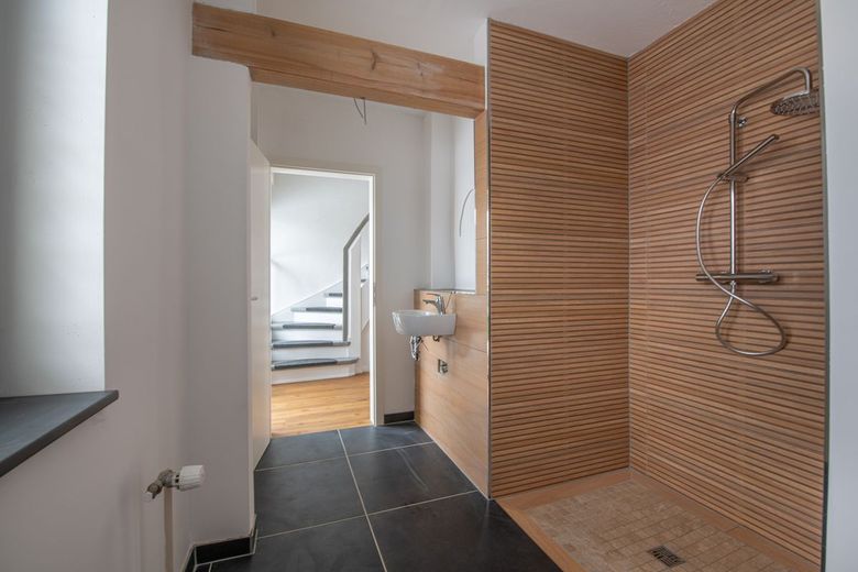 1-Fam. Haus in Harrislee inkl. tollem Grundriss, EBK &amp; Fernwärme – EG Badezimmer 3 (im Ausbau)