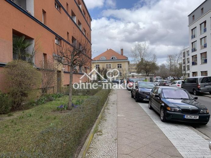 Bezugsfreie Wohnung in Baumschulenweg • Altbau • Provisionsfrei – Foto 1