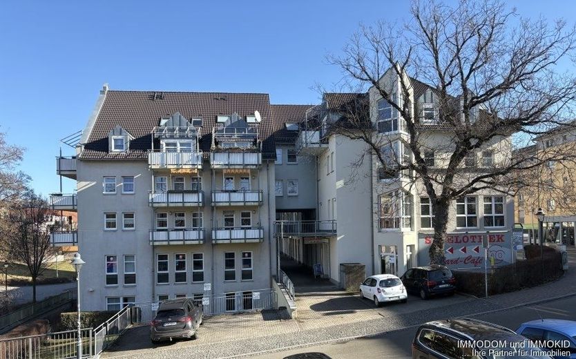 Lukrative Praxis- oder Bürofläche (teilbar) zu vermieten! – Außenansicht