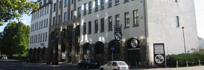 KLE!N - Provisionsfrei - Bürofläche auf der Hanauer Landstraße