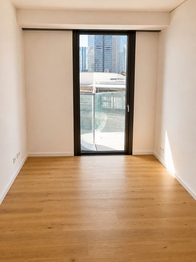 GRAND TOWER UNIEK | Het enige appartement met een privéterras van ca. 121 m² – Schlafzimmer 2