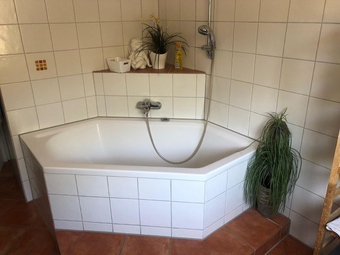 Badezimmer EG