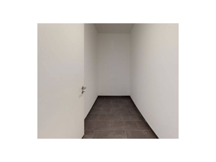Helle 3-Zimmer-Wohnung mit Balkon und Dusche + Badewanne in Nauen! – Abstellraum