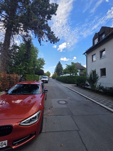 Beautiful 1-room apartment in Fürth-Dambach – vacant & immediately available – Außenansicht