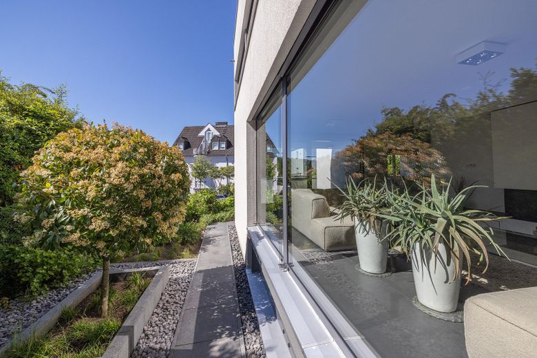 BAUHAUS-VILLA BG-5 / echte Rarität im Top-Premium-Segment – www.BG-5.de - living@BG-5.de