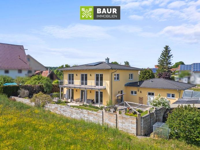 360° | Einfamilienhaus in Reinstetten – Hochwertige Ausstattung, schöner Garten, kurzfristig bezugsfrei – Foto 1