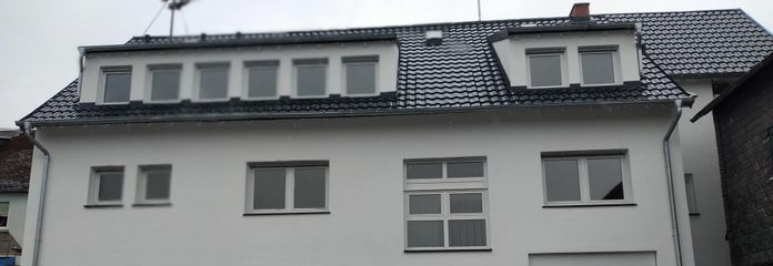 Hausfront mit Eingang