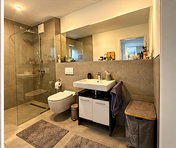 Komfortabler Neubau mit Privatgarten, Aufzug & Stellplatz – Foto 10