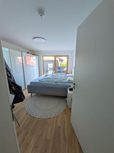 Apartamento de 3 habitaciones en planta baja con pocas barreras y jardín propio 2022 – Photo 2