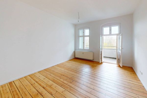 Wyremontowane 2-pokojowe mieszkanie w starej kamienicy z BALKONEM, nowoczesną łazienką z prysznicem i wysokiej jakości umeblowaną kuchnią