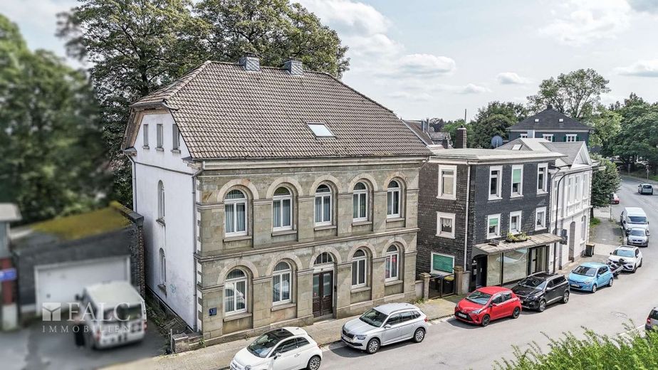 Historisches Mehrfamilienhaus am Lenneper Altstadtkern – Fassade