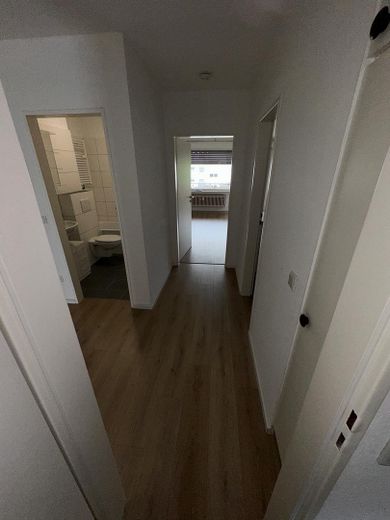 2-room apt. in a well-maintained apartment building & car parking space – Photo 18