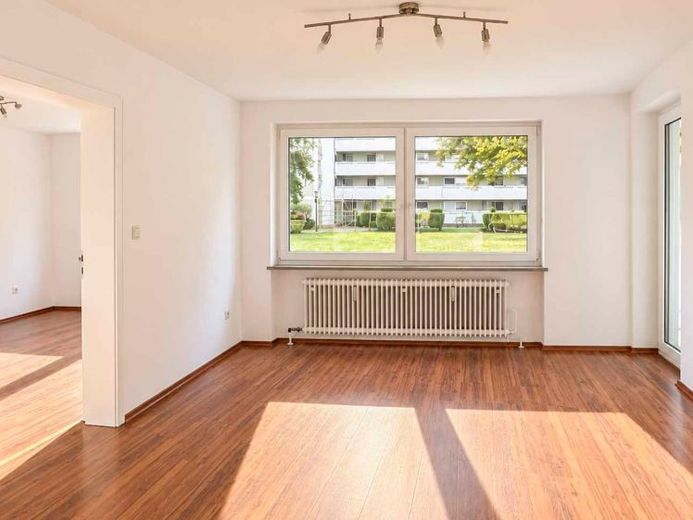 Leerstehende 2,5 Zimmer Wohnung in ruhiger Lage – Foto 1