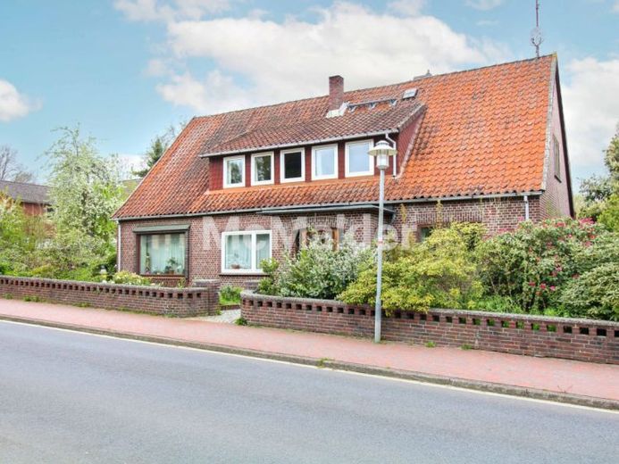 Space for family, hobbies and working from home – versatile home on a large plot – Photo 1