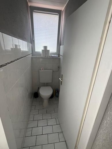 WC EG