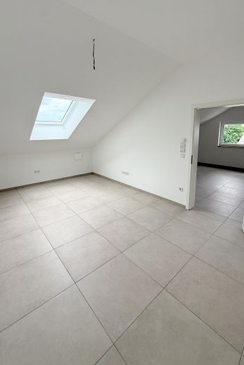 3 Zimmer Neubauwohnung in Schwandorf ab sofort zu vermieten, Dachgeschoss (Nr. 4) – Foto 14