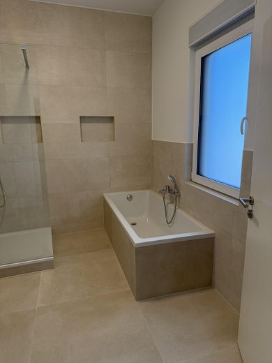 Traumhafte Kernsanierte 2-Zimmer-Wohnung im Herzen von Langenfeld – Foto 23