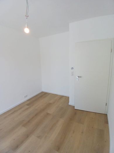 Neubau – Erstbezug | 2-Zimmer-Maisonettewohnung | Dachterrasse | EBK – Schlafzimmer