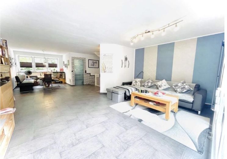 Liebevoll modernisiertes EFH, EEK B, mit Terrasse, Dachterrasse & Garage – Foto 12