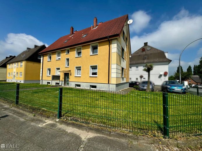 Eigentumswohnung im sanierten Mehrfamilienhaus! - Wohnung in Neubeckum – Außenansicht