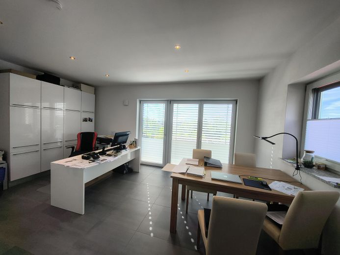 Büro  - Obergeschoss