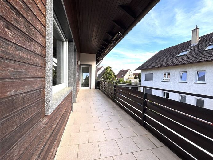 Diamante grezzo: appartamento di 4 locali con balcone – Balkon