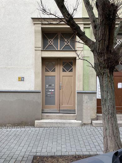 Provisionsfrei: 3-Zimmer-Balkonwohnung im Hochparterre eines kernsanierten 4-FH, Weimar Nordvorstadt – Willkommen in der kleinen WEG