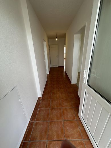MFH Bielefeld a.d.Landwehr mit 30 Wohnungen, Mietrendite ca. 5% – Flur